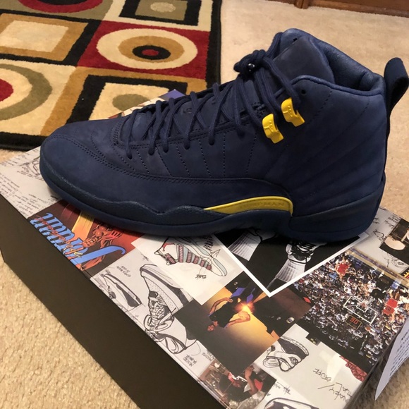 Air Jordan retro 12 Michigan - Picture 5 of 5